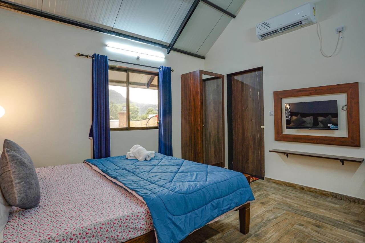 Ninad Homestays Karjat Buitenkant foto