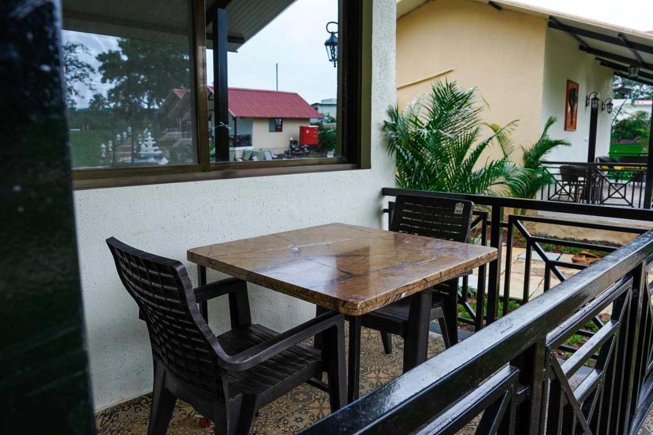 Ninad Homestays Karjat Buitenkant foto
