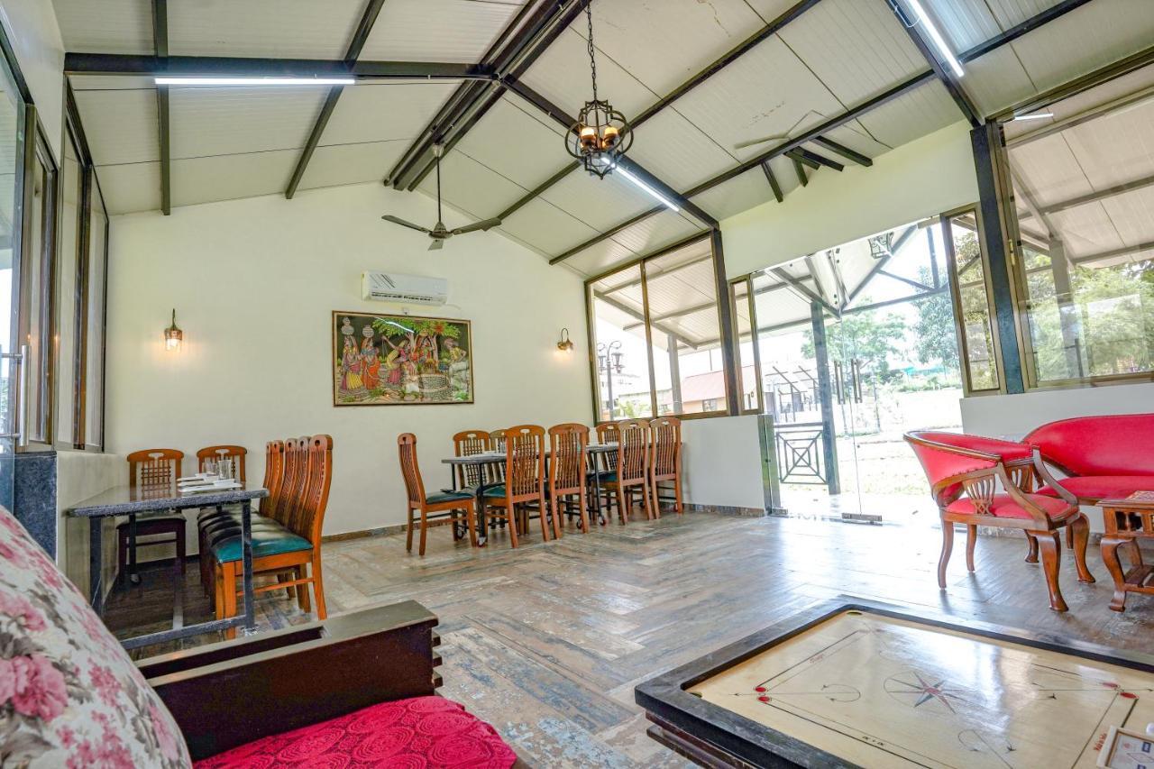 Ninad Homestays Karjat Buitenkant foto