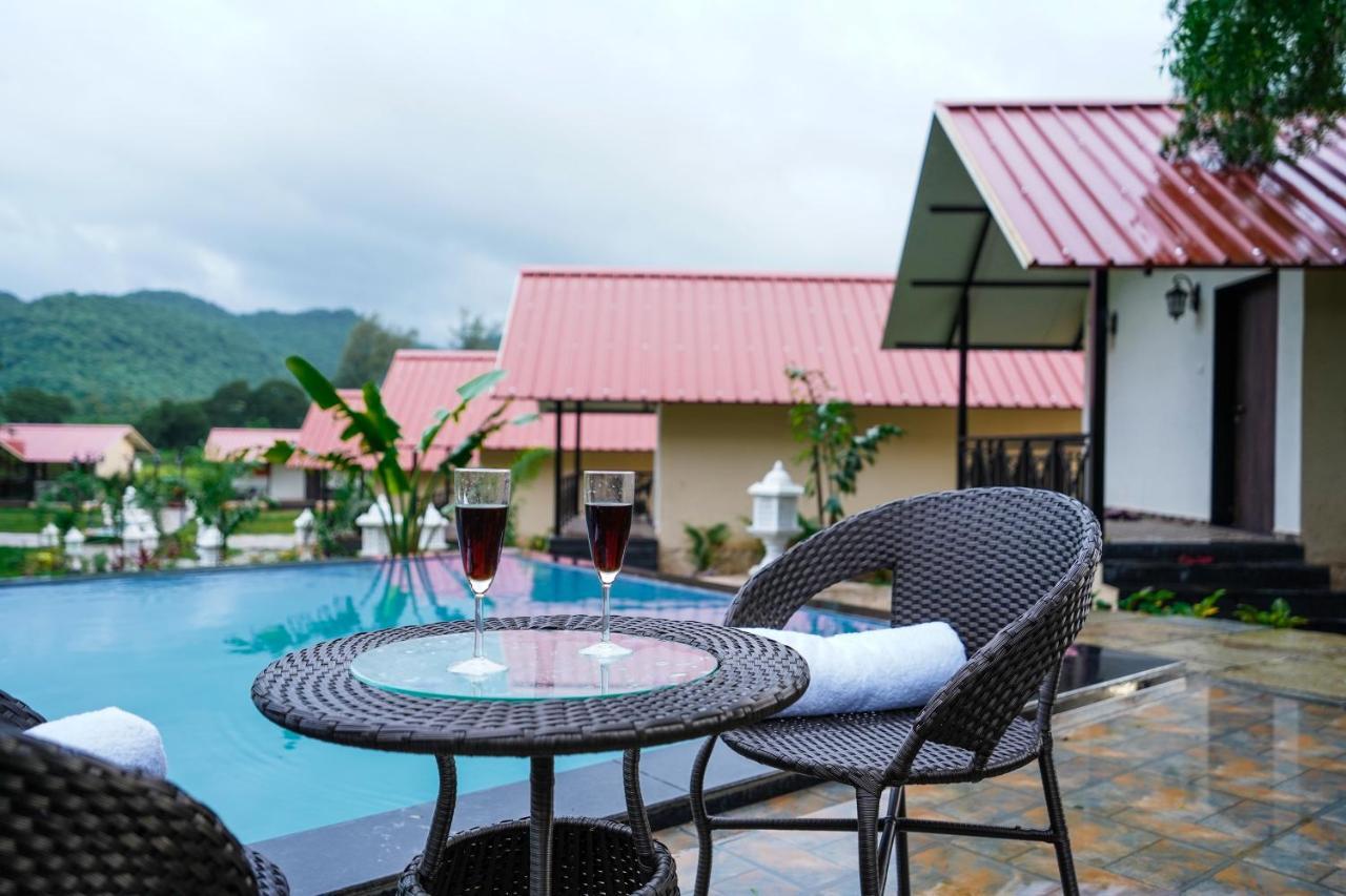 Ninad Homestays Karjat Buitenkant foto