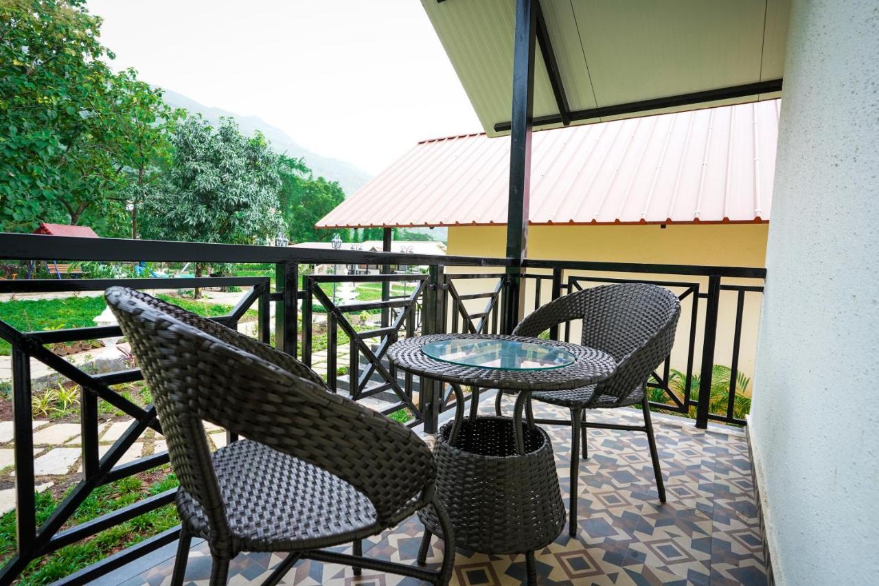 Ninad Homestays Karjat Buitenkant foto